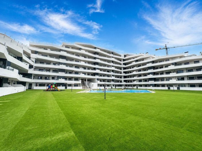 Image No.3-2 Bed Apartment for sale