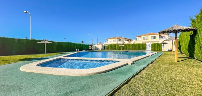 Image No.7-2 Bed Villa for sale