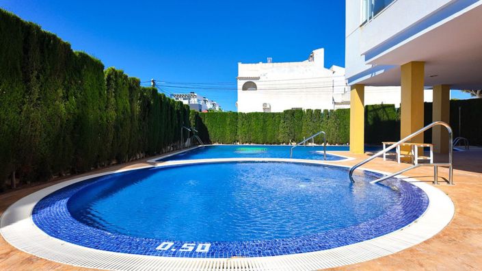 Image No.39-2 Bed Apartment for sale
