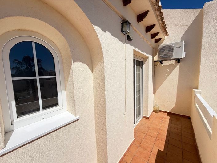 Image No.24-2 Bed House for sale