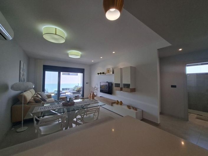 Image No.23-2 Bed Apartment for sale