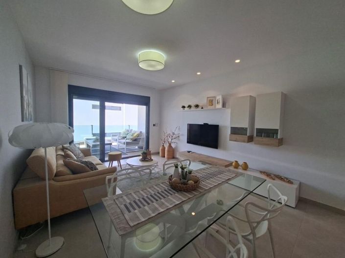 Image No.25-2 Bed Apartment for sale