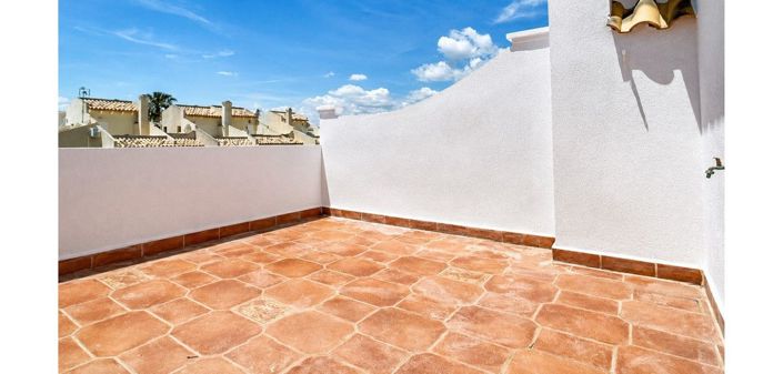 Image No.2-2 Bed House for sale