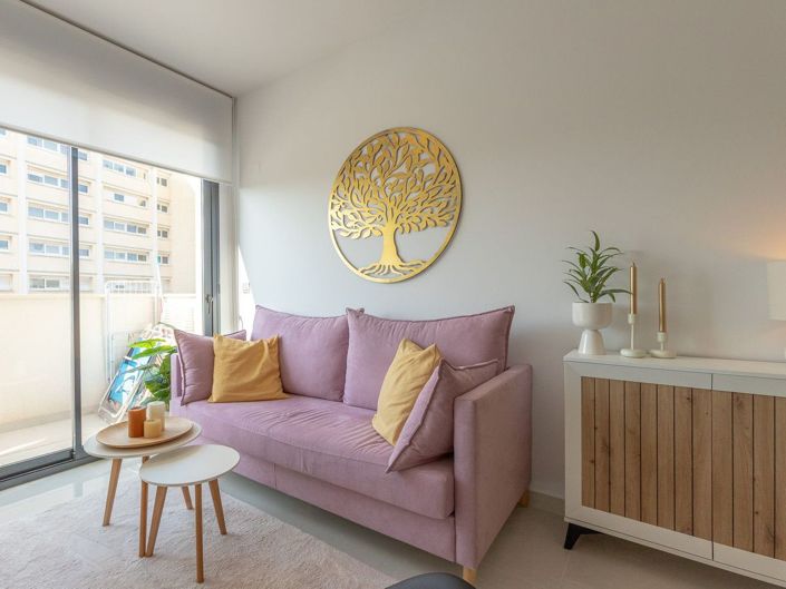 Image No.10-1 Bed Apartment for sale