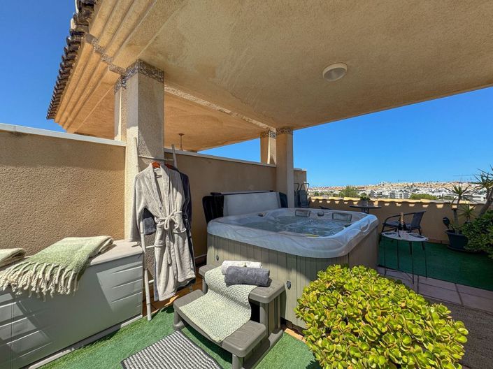 Image No.30-2 Bed Villa for sale