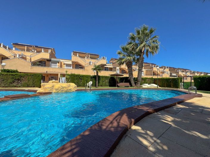 Image No.33-2 Bed Villa for sale