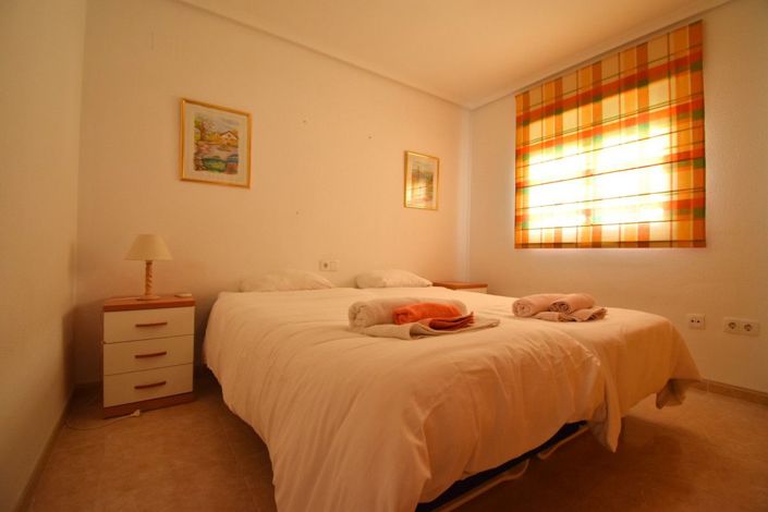 Image No.12-3 Bed Apartment for sale