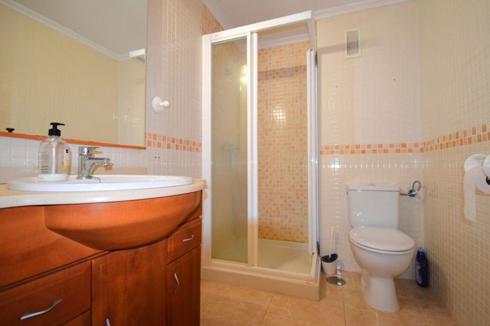 Image No.14-3 Bed Apartment for sale