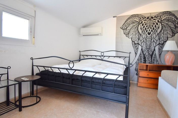 Image No.15-3 Bed Apartment for sale