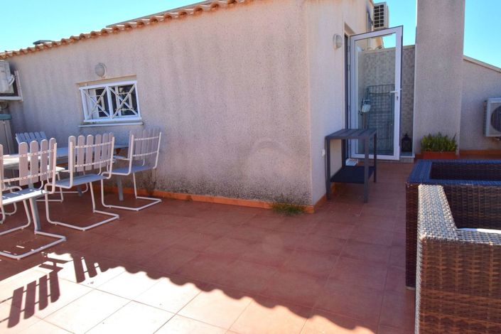 Image No.16-3 Bed Apartment for sale