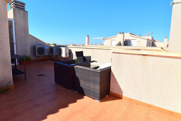 Image No.17-3 Bed Apartment for sale