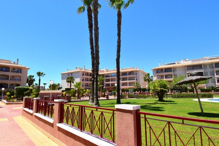 Image No.20-3 Bed Apartment for sale