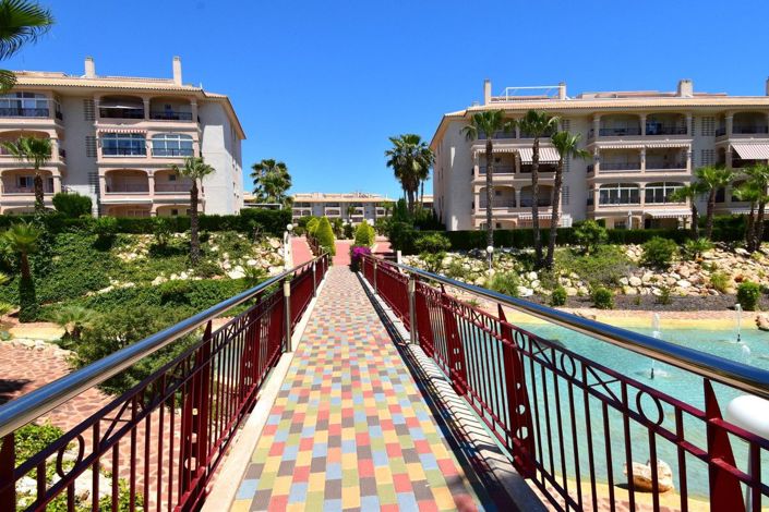 Image No.24-3 Bed Apartment for sale