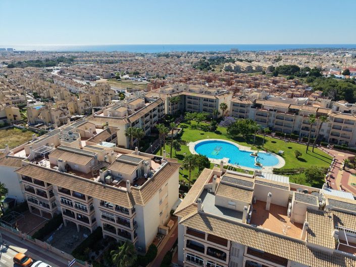 Image No.27-3 Bed Apartment for sale