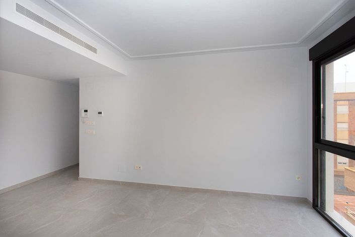 Image No.12-2 Bed Apartment for sale