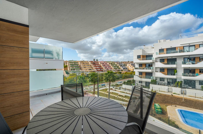 Image No.18-2 Bed Apartment for sale