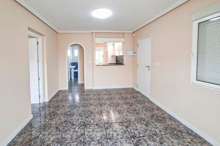Image No.6-2 Bed Villa for sale