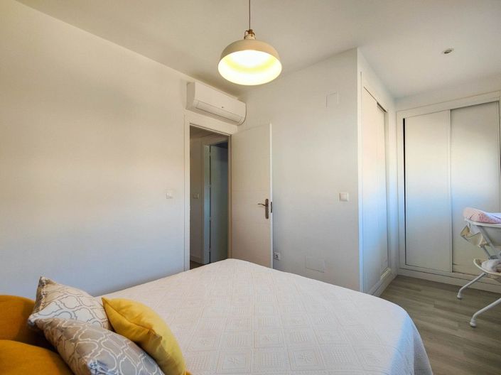 Image No.33-4 Bed House for sale