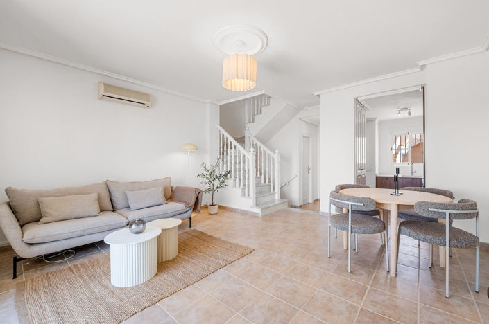 Image No.4-3 Bed Property for sale
