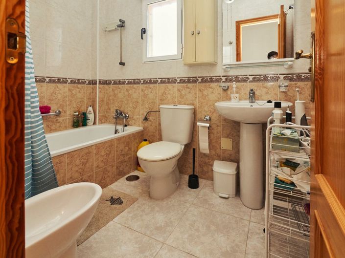 Image No.2-Maison de 2 chambres à vendre à Torrevieja