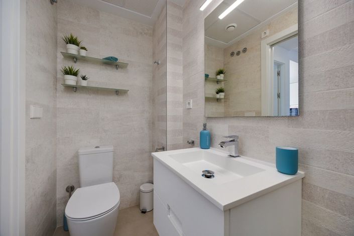Image No.11-2 Bed Apartment for sale
