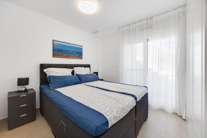 Image No.5-2 Bed Apartment for sale