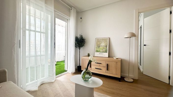 Image No.5-2 Bed Apartment for sale