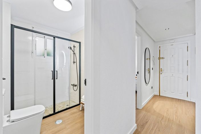 Image No.9-2 Bed Apartment for sale