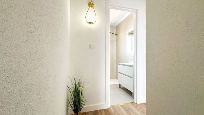 Image No.31-2 Bed House for sale