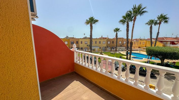 Image No.35-2 Bed House for sale