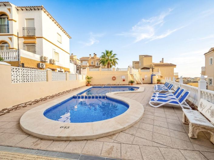 Image No.26-Villa de 2 chambres à vendre à Orihuela Costa