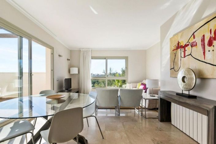 Image No.8-2 Bed Apartment for sale