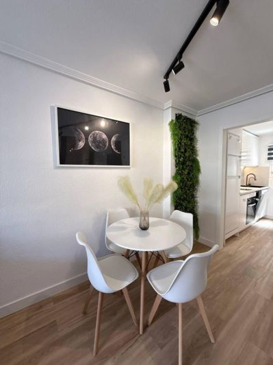 Image No.10-1 Bed Apartment for sale