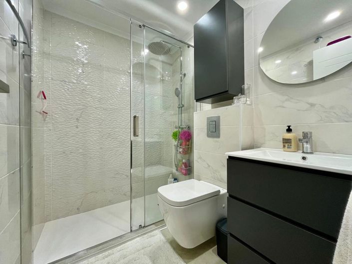 Image No.3-Appartement de 4 chambres à vendre à Torrevieja