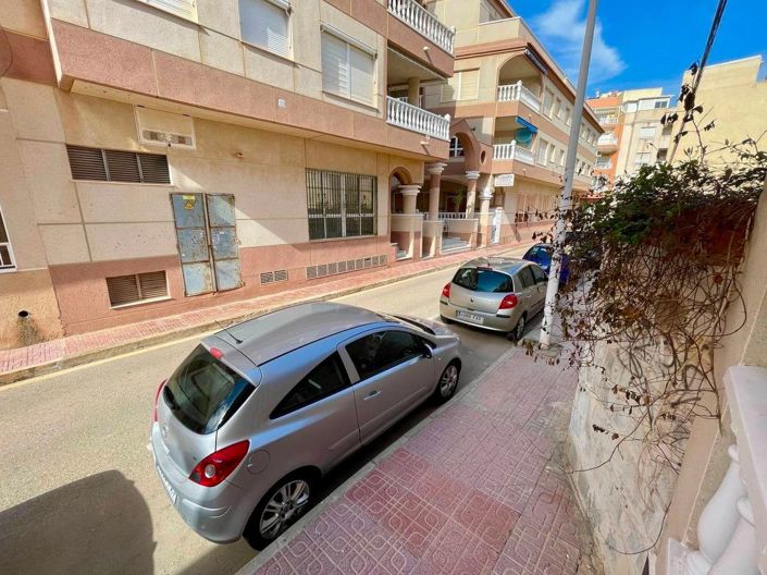Image No.6-Appartement de 2 chambres à vendre à Torrevieja