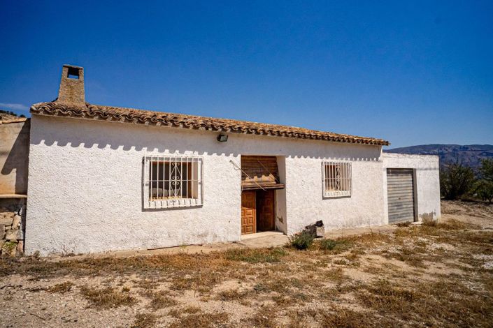 Image No.19-3 Bed Country House for sale
