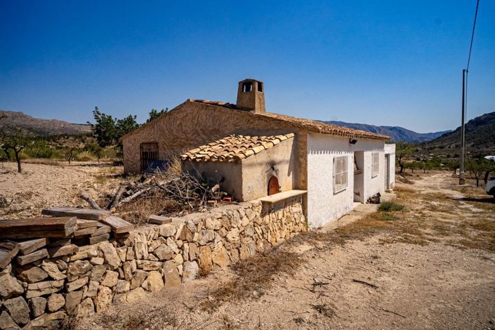 Image No.2-3 Bed Country House for sale