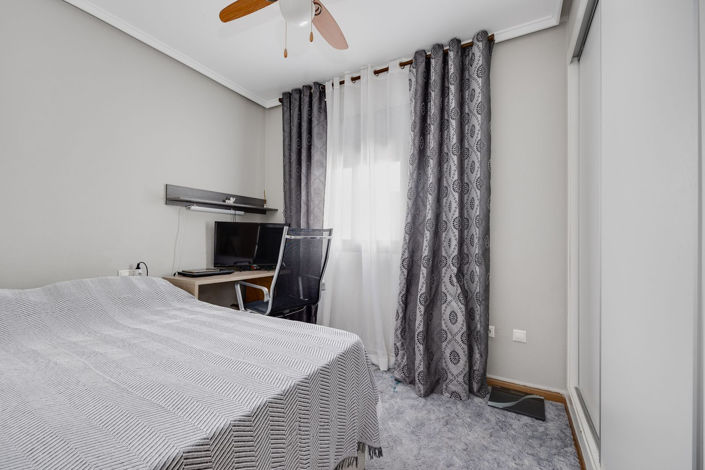 Image No.19-3 Bed Apartment for sale