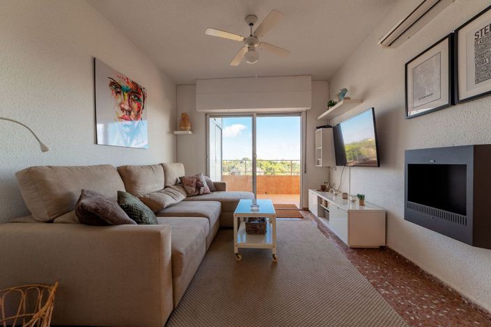 Image No.4-2 Bed Apartment for sale