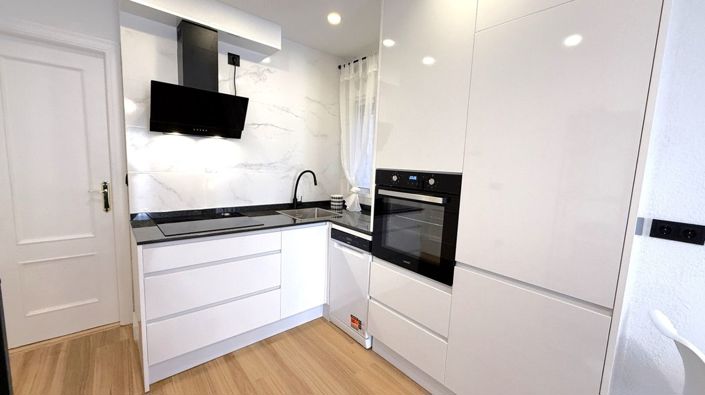 Image No.8-2 Bed Apartment for sale