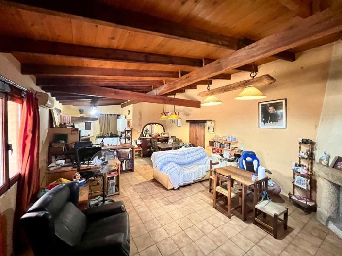 Image No.12-4 Bed Country House for sale