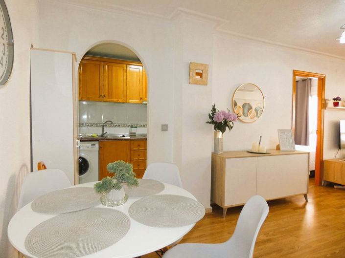 Image No.5-Appartement de 2 chambres à vendre à Torrevieja