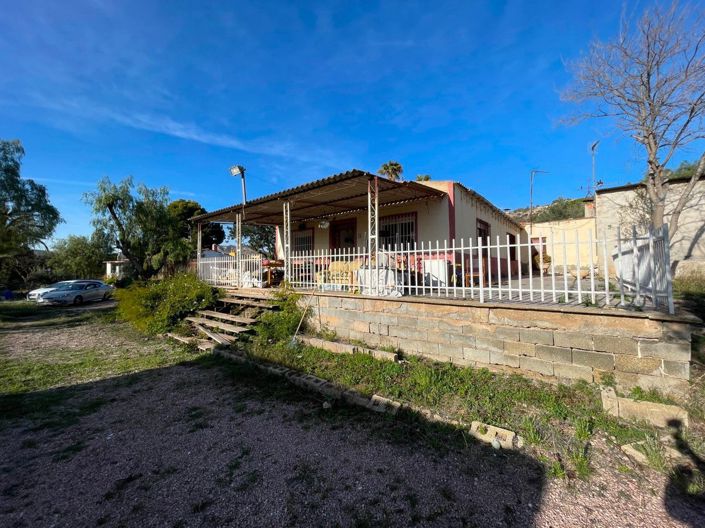 Image No.50-3 Bed Country House for sale