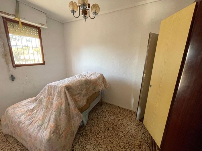 Image No.9-3 Bed Country House for sale