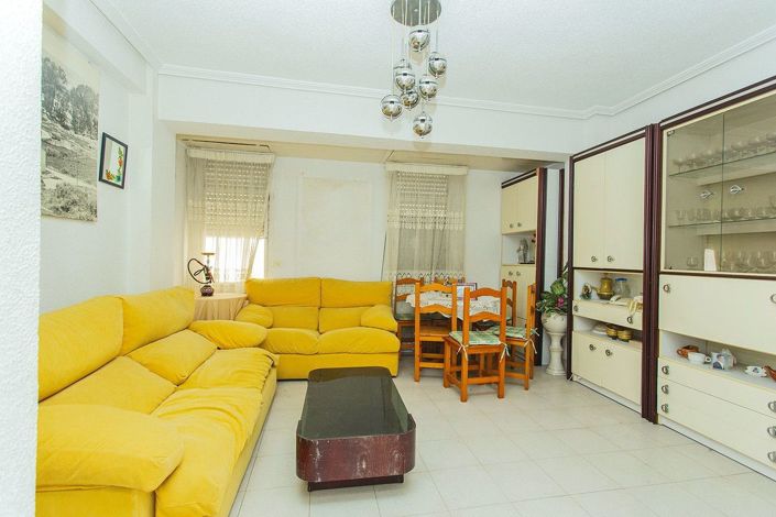 Image No.2-Appartement de 4 chambres à vendre à Guardamar del Segura