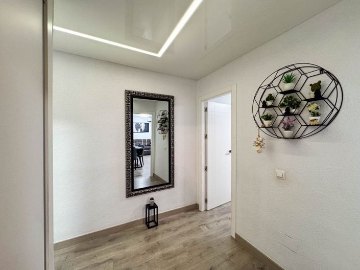 Image No.12-4 Bed Apartment for sale
