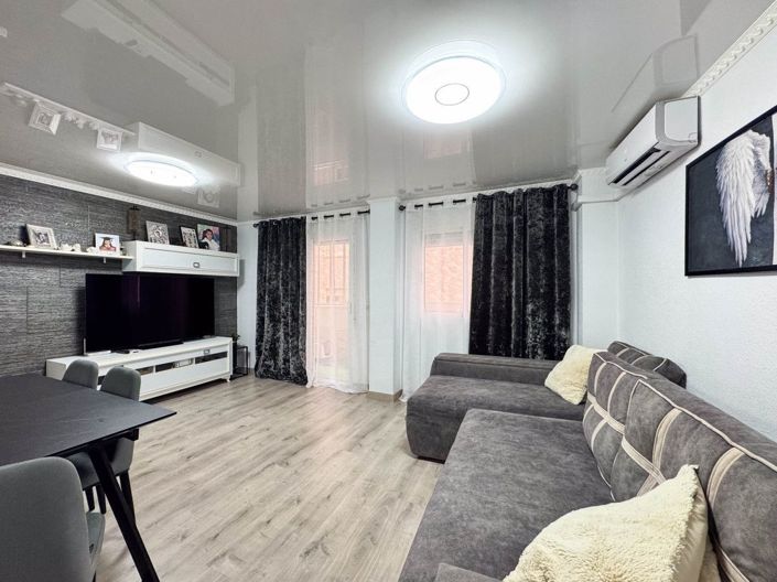 Image No.18-4 Bed Apartment for sale