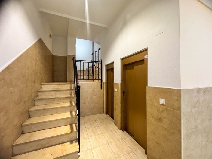 Image No.31-4 Bed Apartment for sale