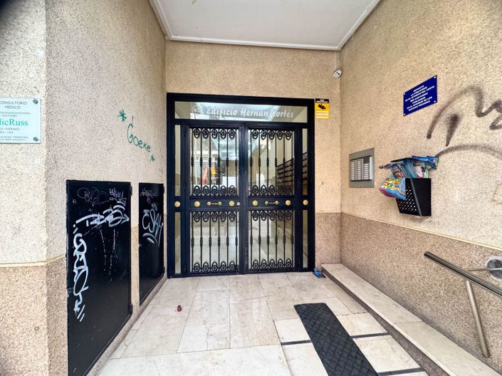 Image No.33-4 Bed Apartment for sale