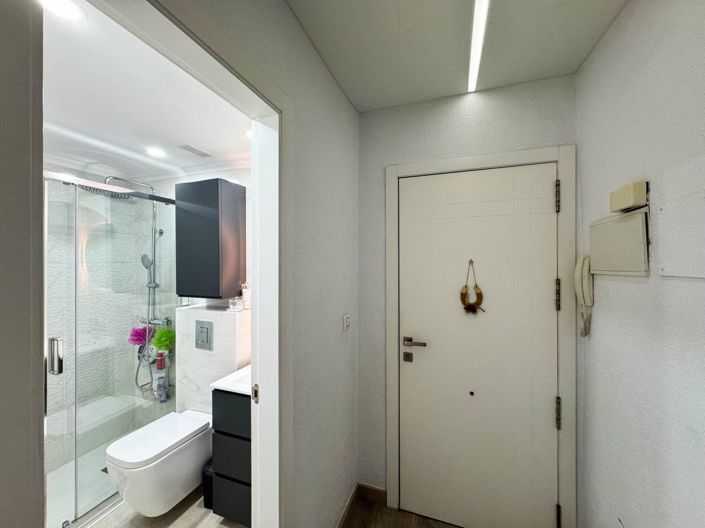 Image No.37-4 Bed Apartment for sale